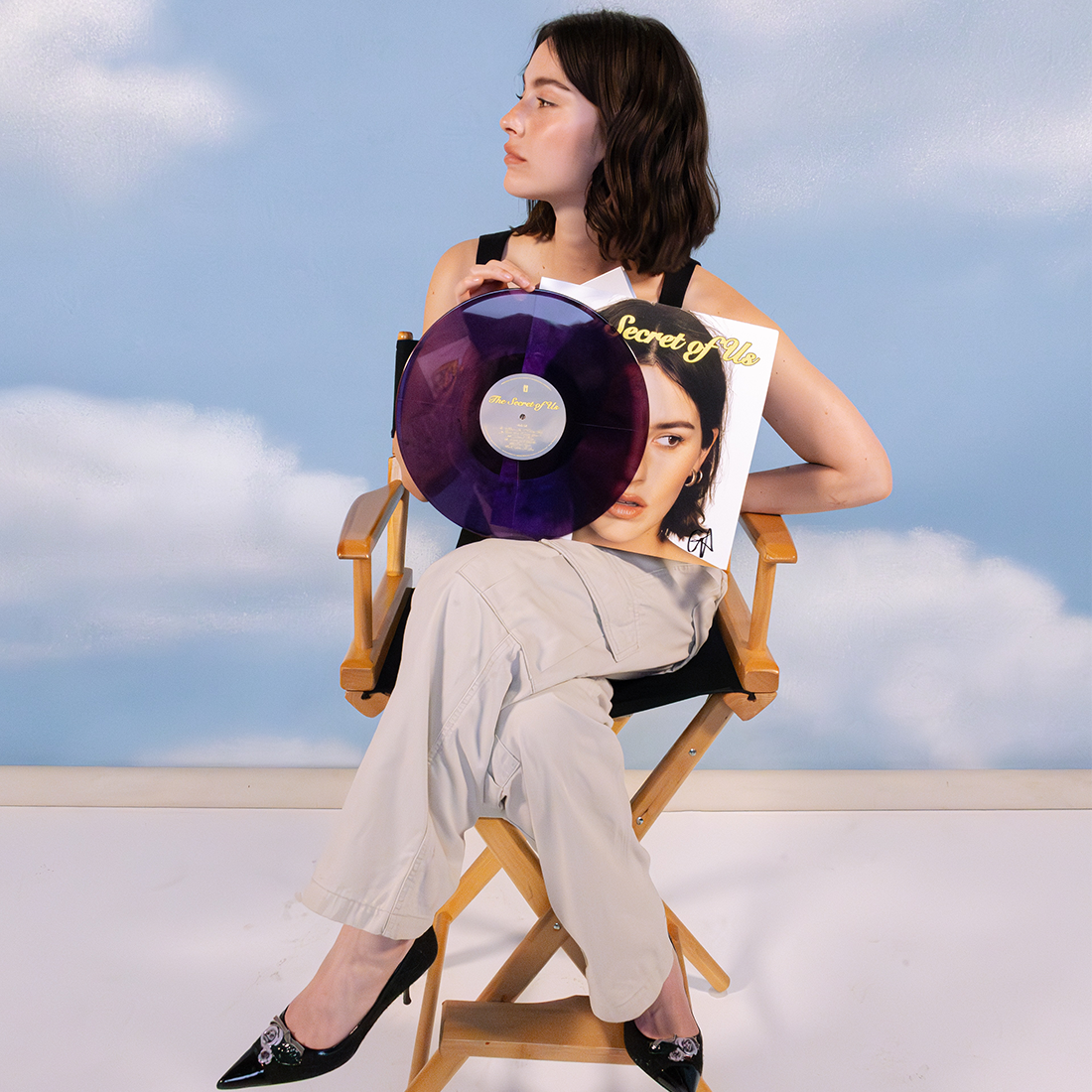 The Secret of Us - Exclusive Signed Purple Vinyl - Gracie Abrams The Secret of Us - Exclusive Signed Purple Vinyl - Gracie Abrams
