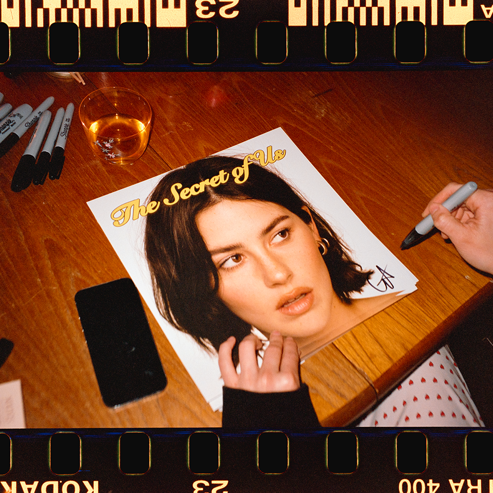 Gracie Abrams 直筆サイン入りカラーレコード 限定盤 Gracie Abrams Gracie Abrams 直筆サイン入りカラーレコード 限定盤 Gracie Abrams